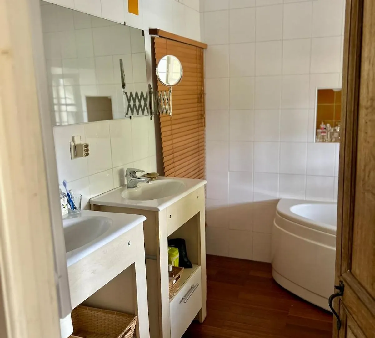 Charming 17Th-Century Presbytery Saint-Laurent-du-Verdon Holiday home