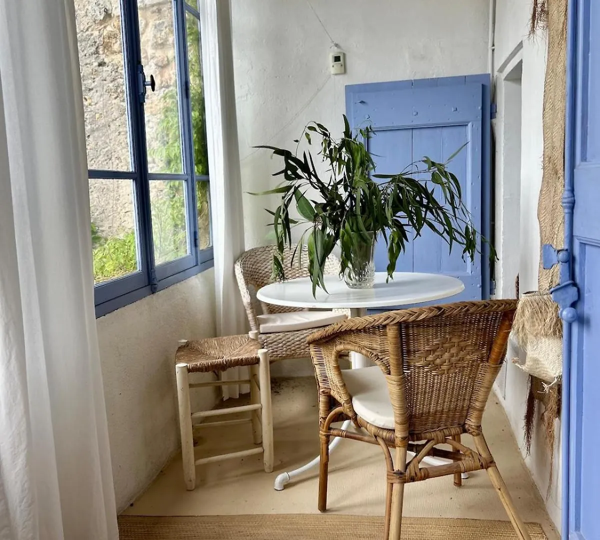 Charming 17Th-Century Presbytery Saint-Laurent-du-Verdon France